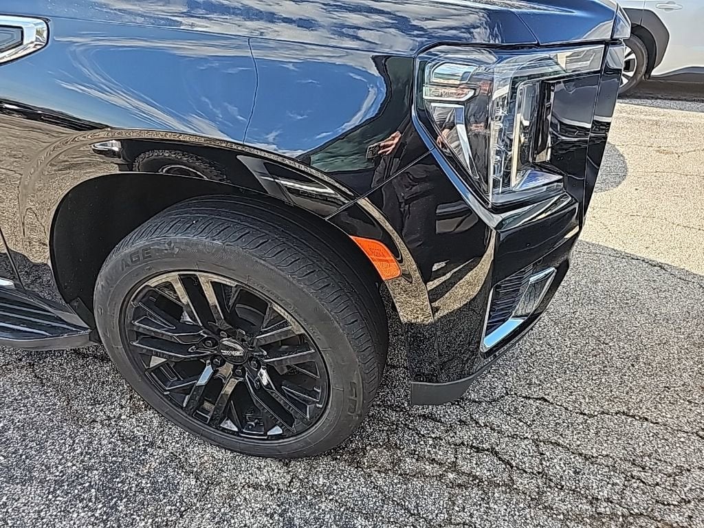 2024 GMC Yukon XL SLT