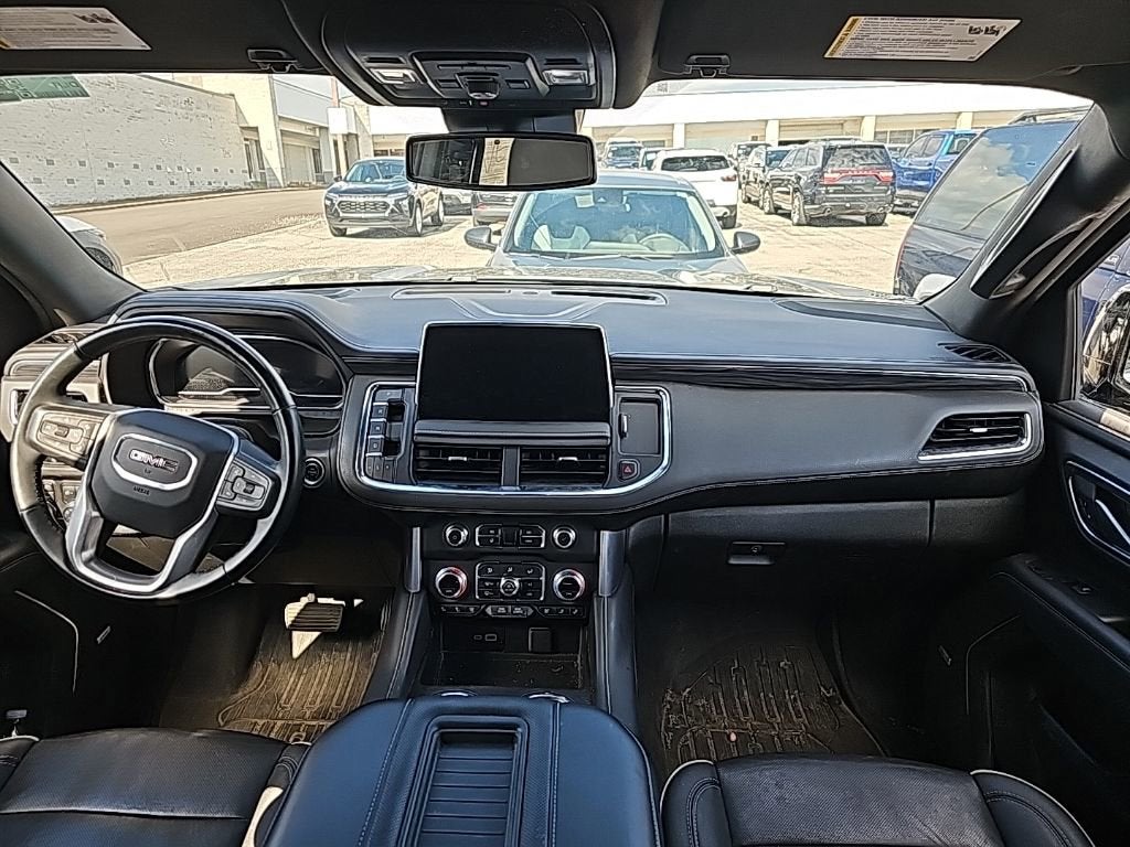 2024 GMC Yukon XL SLT