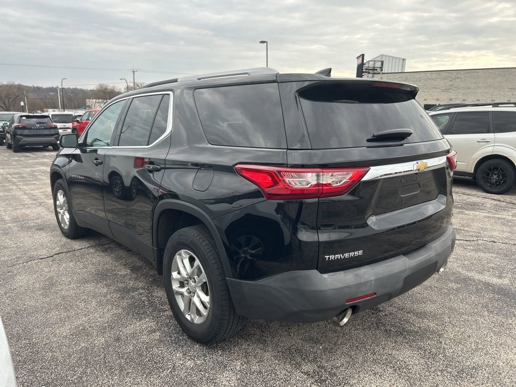 2018 Chevrolet Traverse LT Cloth
