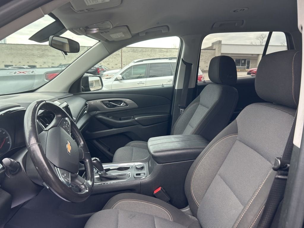 2018 Chevrolet Traverse LT Cloth