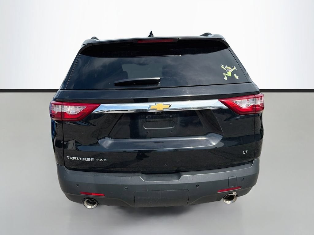 2021 Chevrolet Traverse LT Leather
