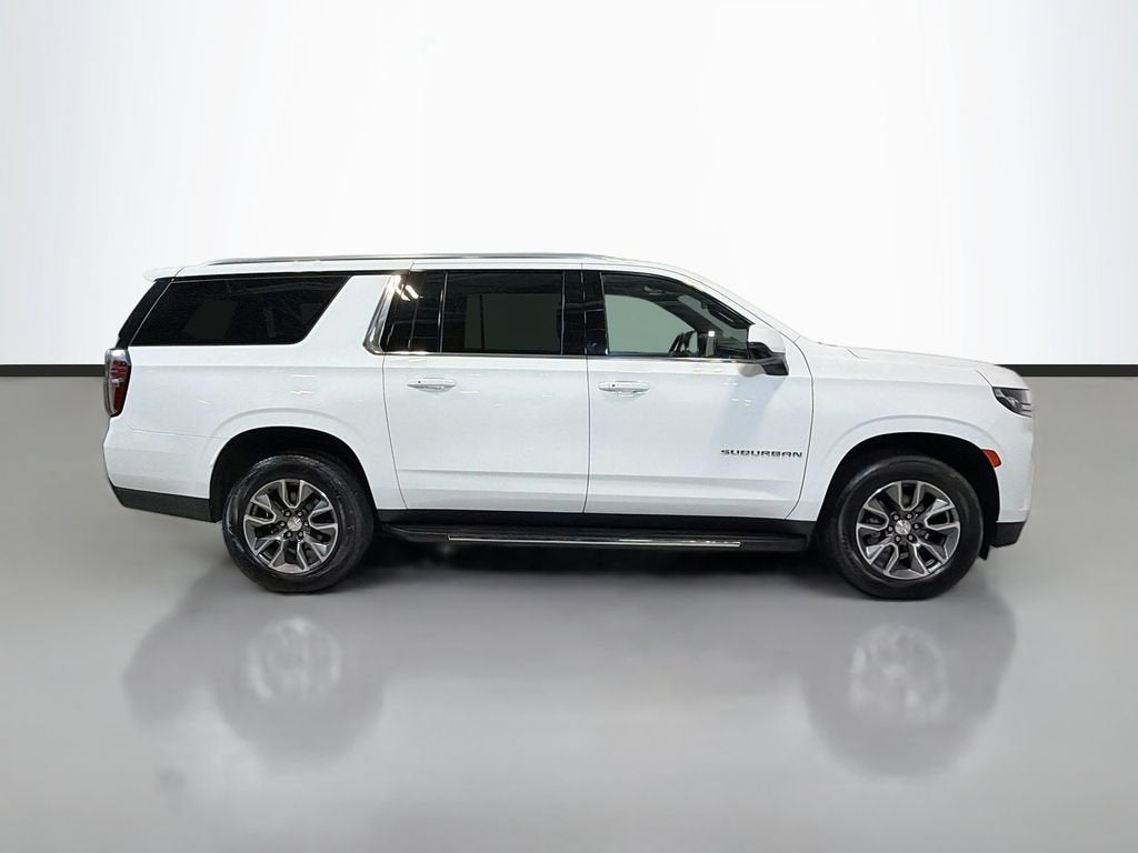 2022 Chevrolet Suburban LT