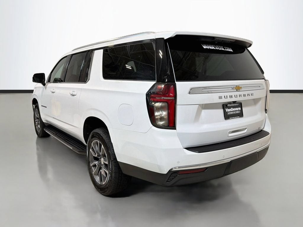 2022 Chevrolet Suburban LT
