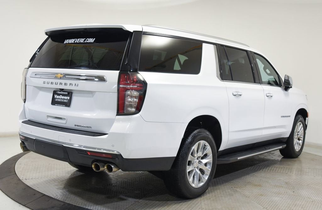 2023 Chevrolet Suburban Premier