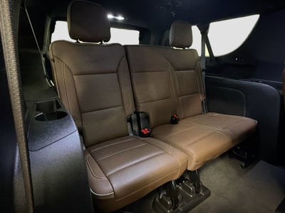 2023 Chevrolet Suburban High Country