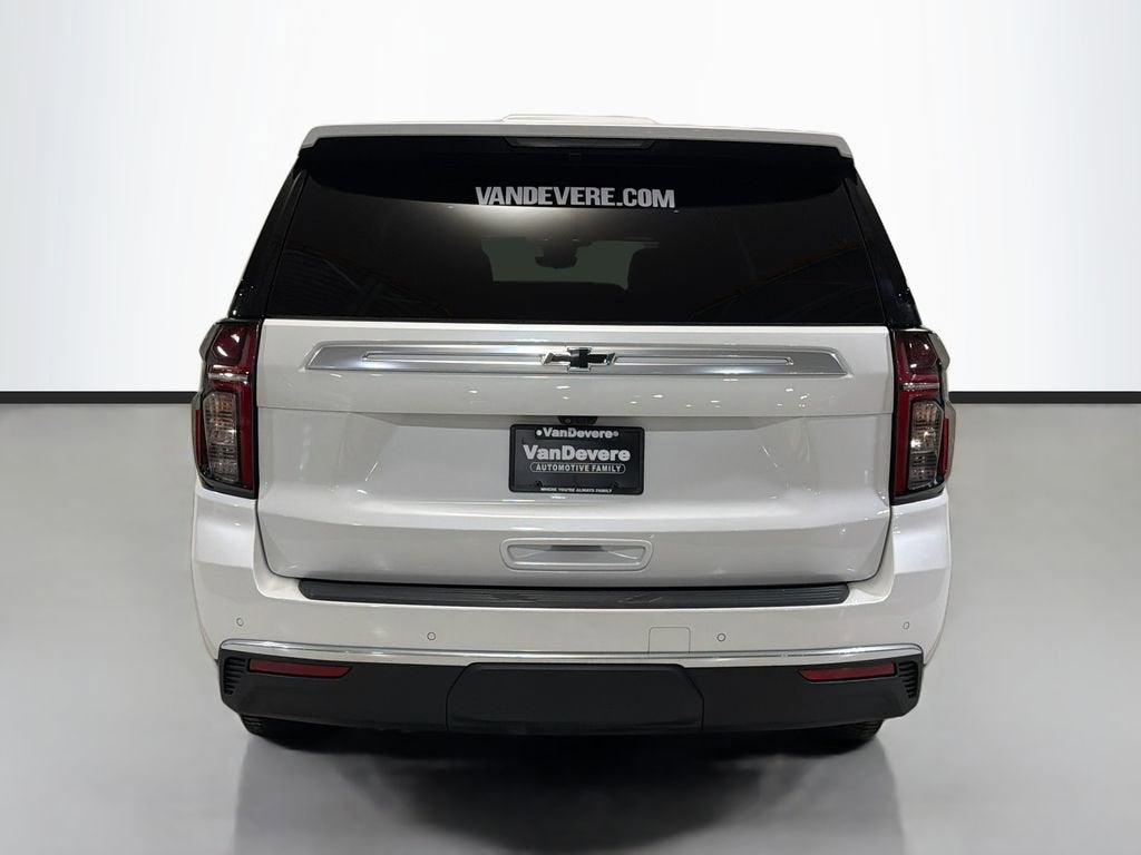 2023 Chevrolet Suburban High Country