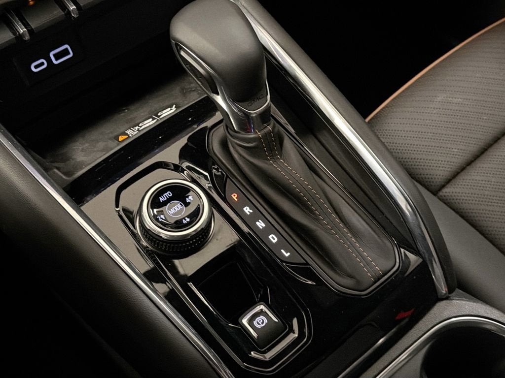 2025 GMC Canyon AT4