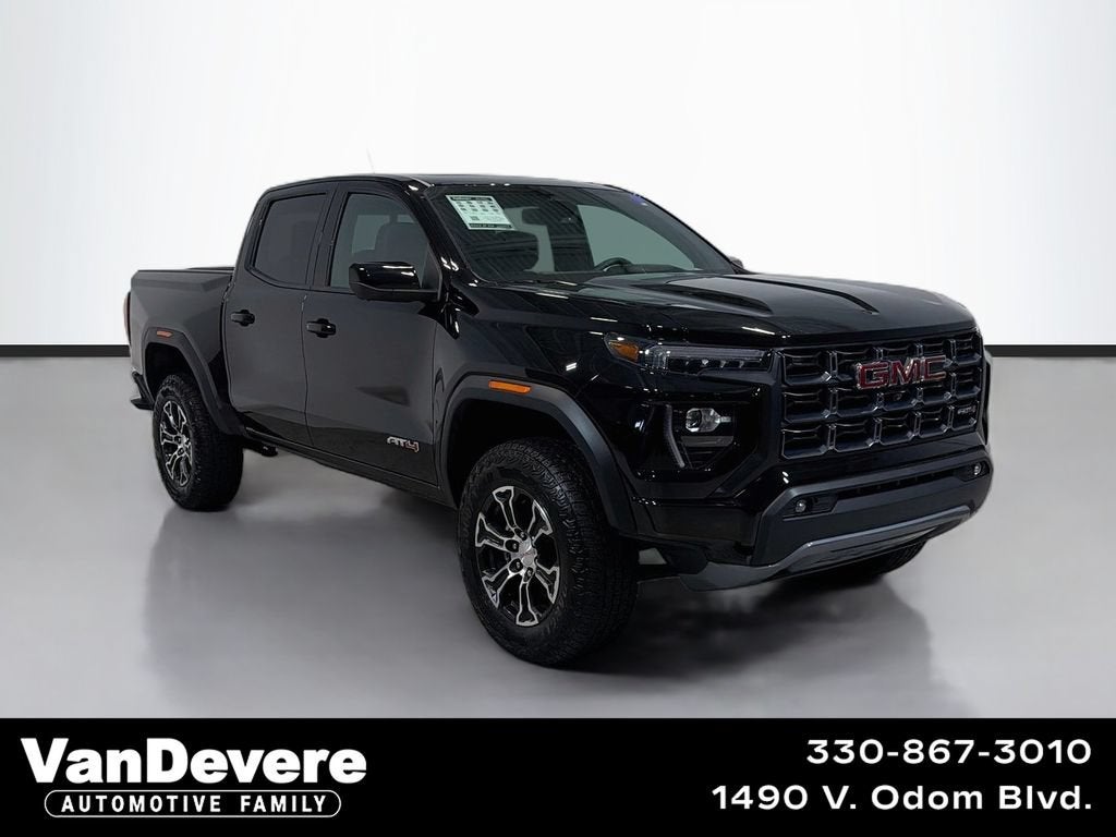 2025 GMC Canyon AT4