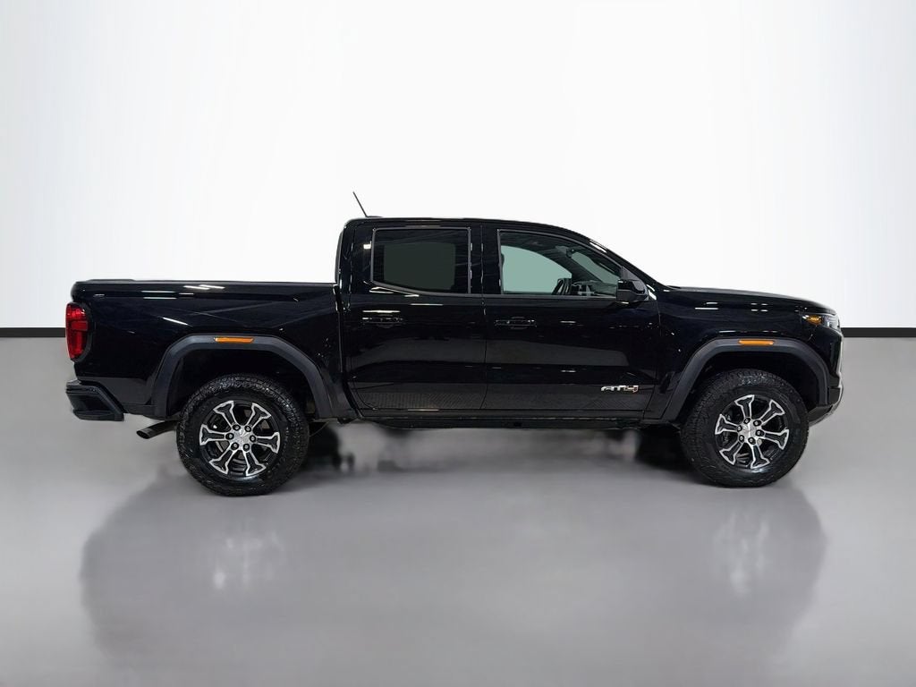 2025 GMC Canyon AT4