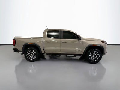 2024 GMC Canyon AT4