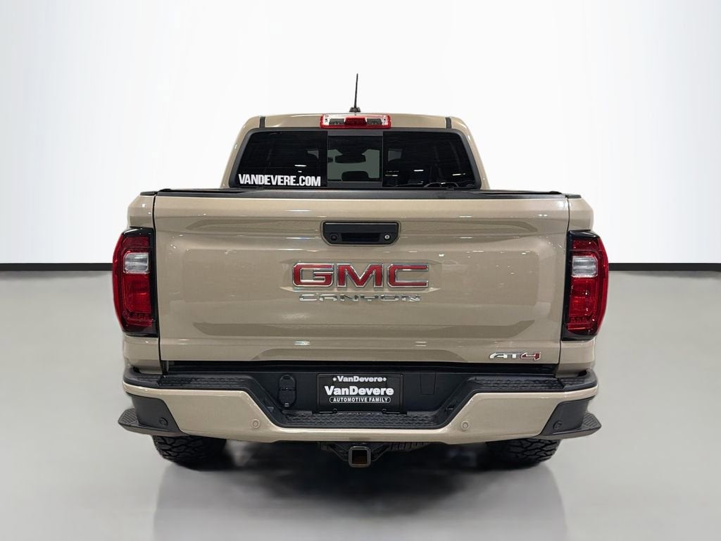 2024 GMC Canyon AT4