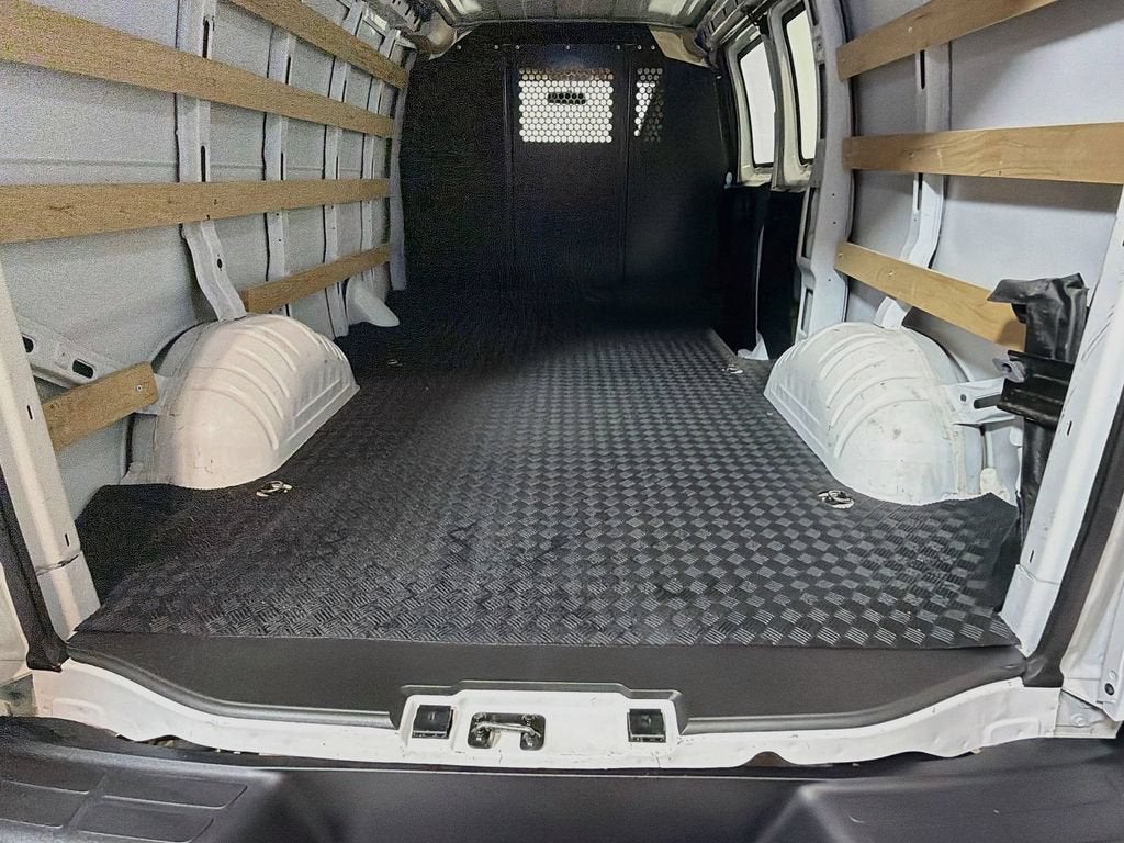 2025 GMC Savana Cargo Work Van