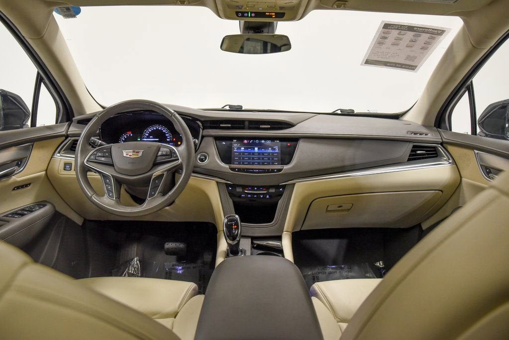 2017 Cadillac XT5 Luxury AWD