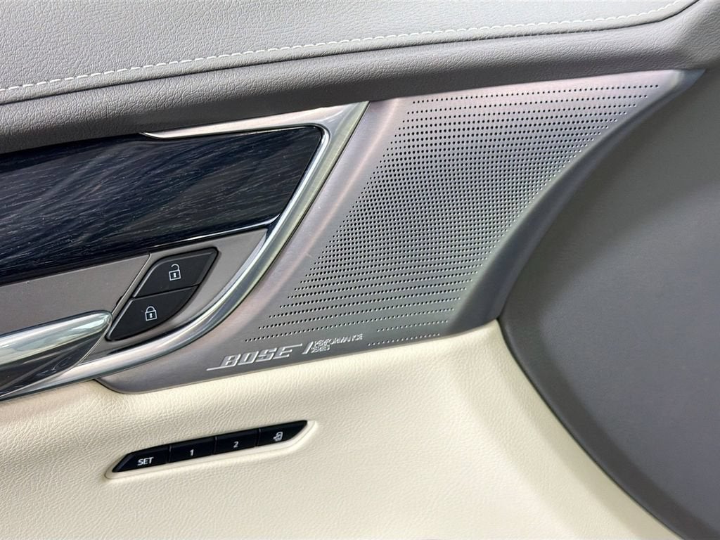 2023 Cadillac XT6 FWD Premium Luxury