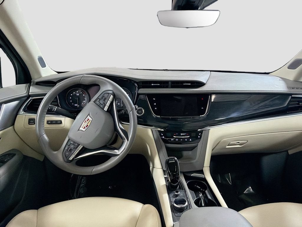 2023 Cadillac XT6 FWD Premium Luxury