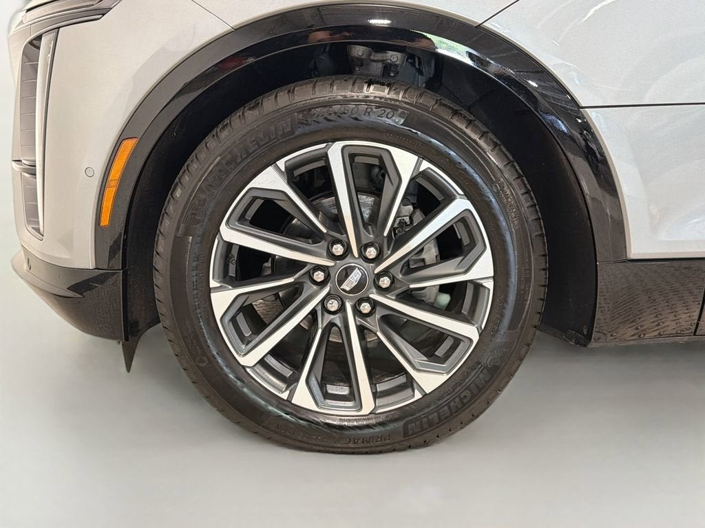 2024 Cadillac LYRIQ Sport 2
