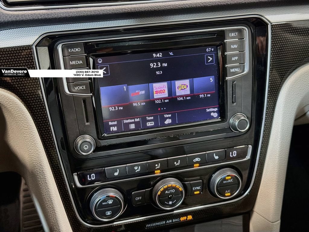 2019 Volkswagen Passat 2.0T SE R-Line