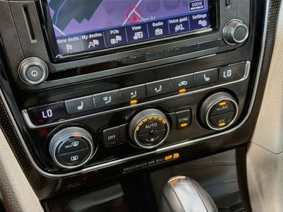 2019 Volkswagen Passat 2.0T SE R-Line