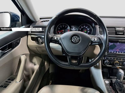 2019 Volkswagen Passat 2.0T SE R-Line