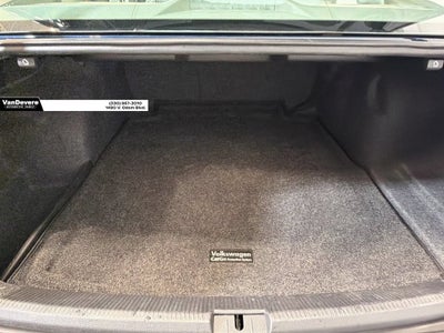 2019 Volkswagen Passat 2.0T SE R-Line