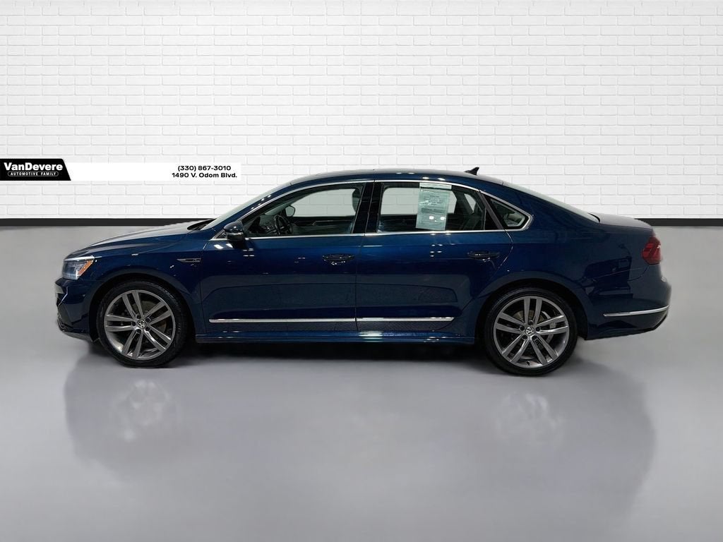 2019 Volkswagen Passat 2.0T SE R-Line