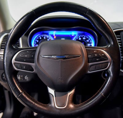2019 Chrysler 300 Touring