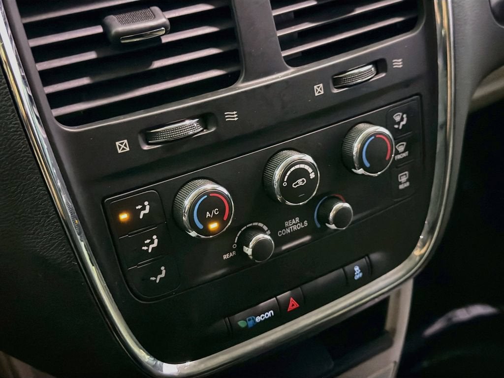 2018 Dodge Grand Caravan SE