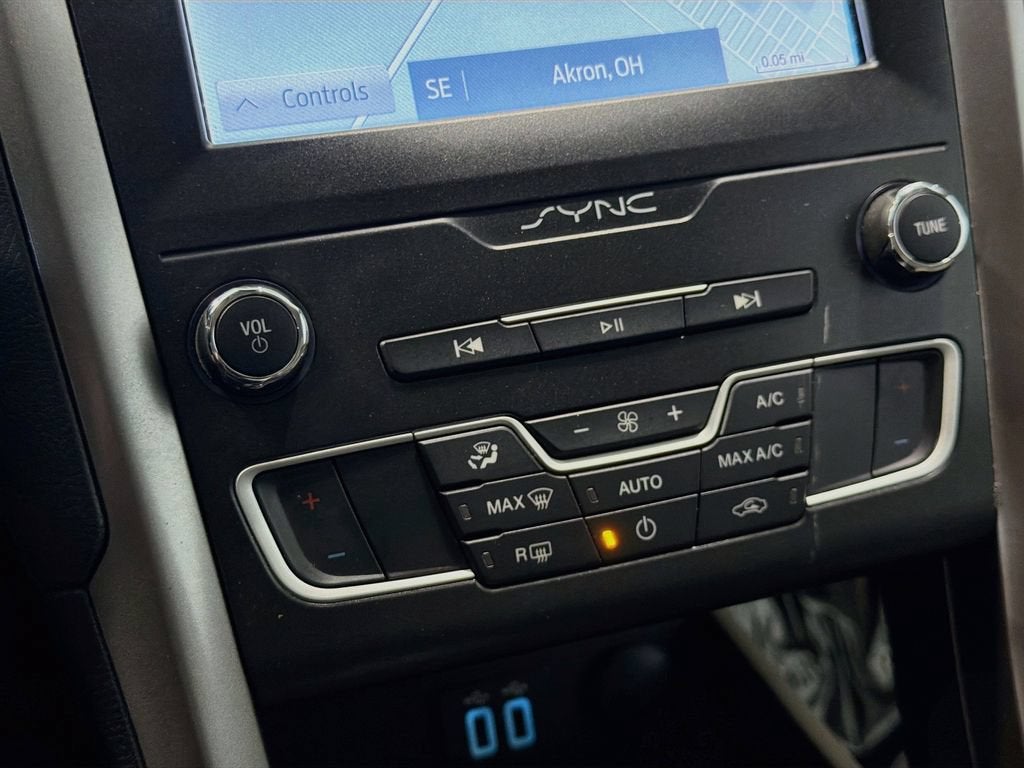 2020 Ford Fusion Hybrid SE