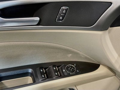 2020 Ford Fusion Hybrid SE