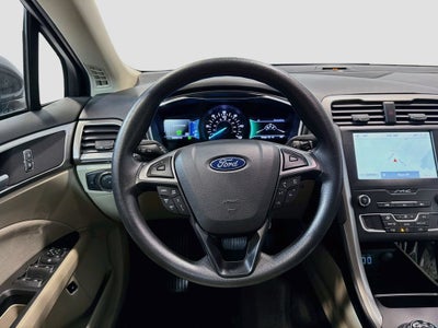 2020 Ford Fusion Hybrid SE