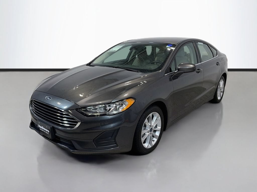 2020 Ford Fusion Hybrid SE