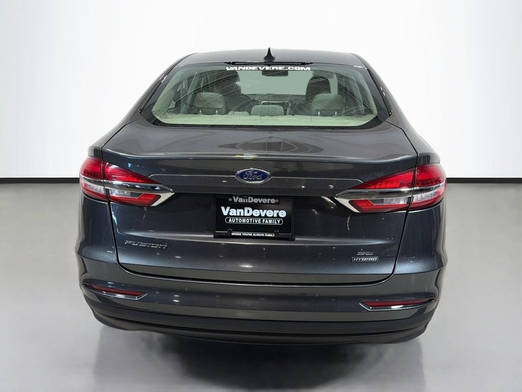 2020 Ford Fusion Hybrid SE