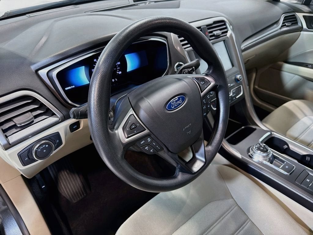 2020 Ford Fusion Hybrid SE