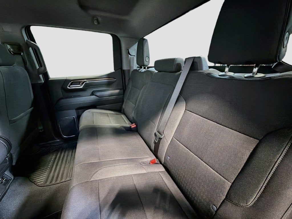 2025 Chevrolet Silverado 1500 LT (2FL)