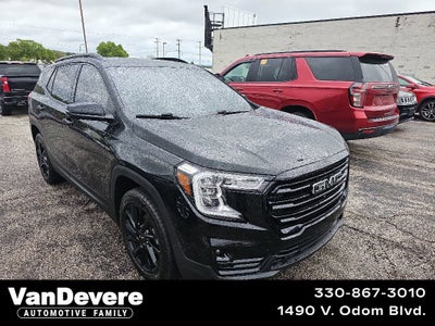 2023 GMC Terrain SLT