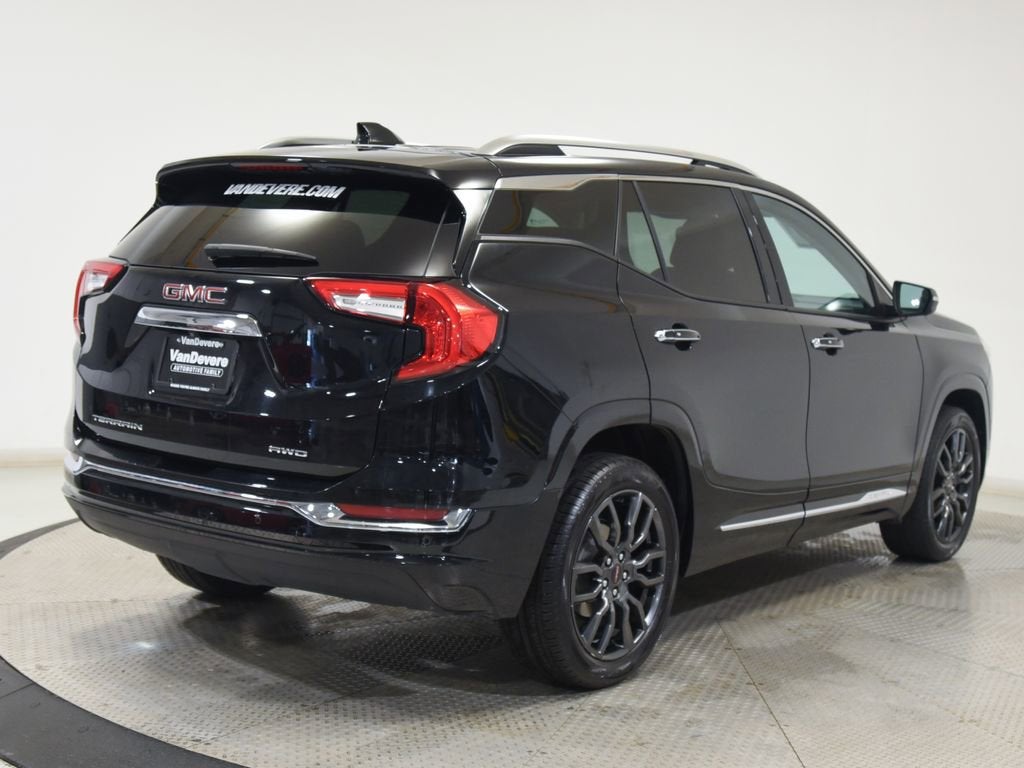2023 GMC Terrain Denali