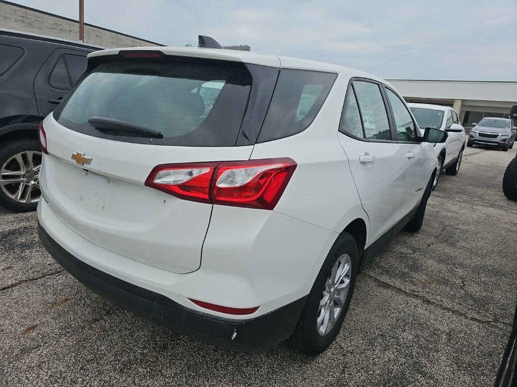 2021 Chevrolet Equinox LS