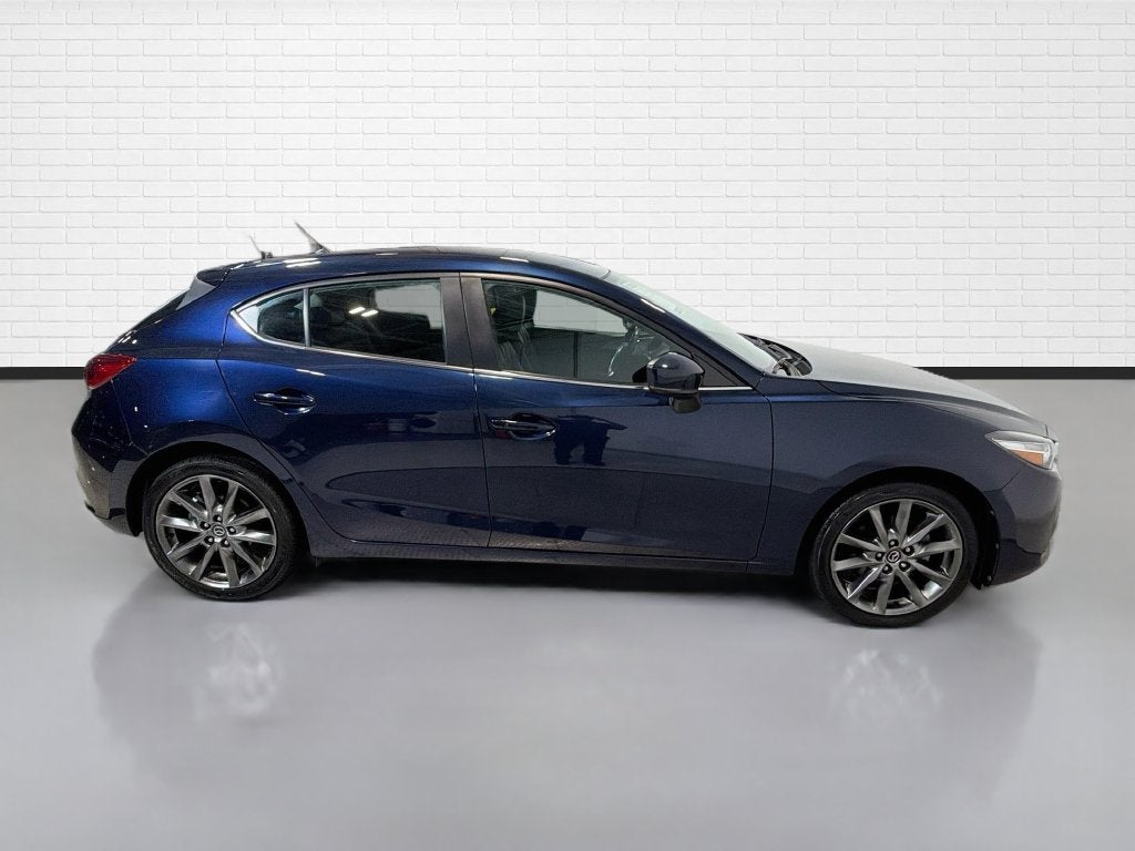 2018 Mazda Mazda3 5-Door Touring