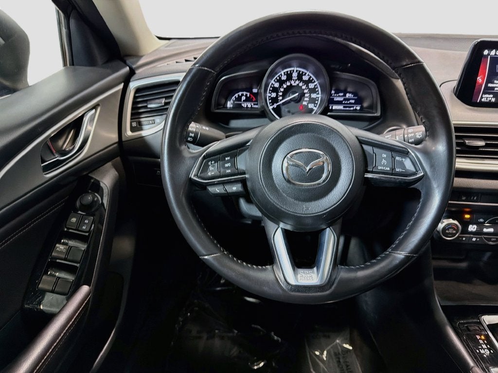 2018 Mazda Mazda3 5-Door Touring