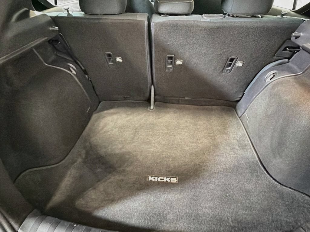2020 Nissan Kicks S