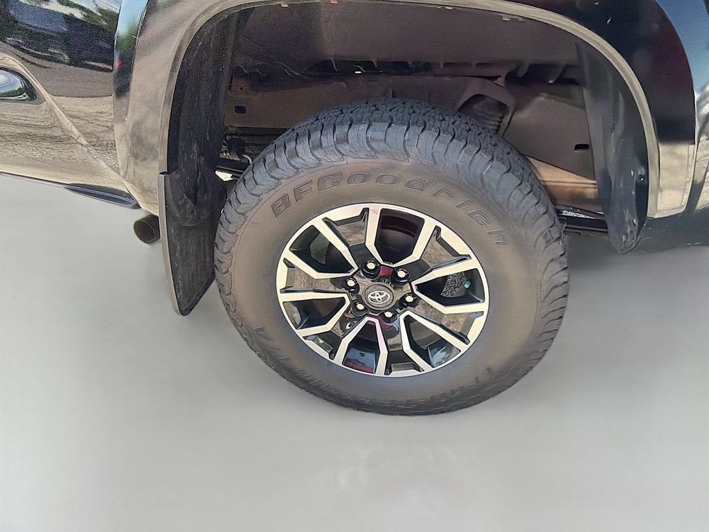 2023 Toyota Tacoma 4WD SR5