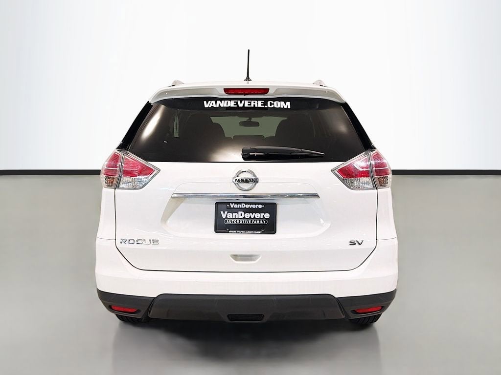 2016 Nissan Rogue SV