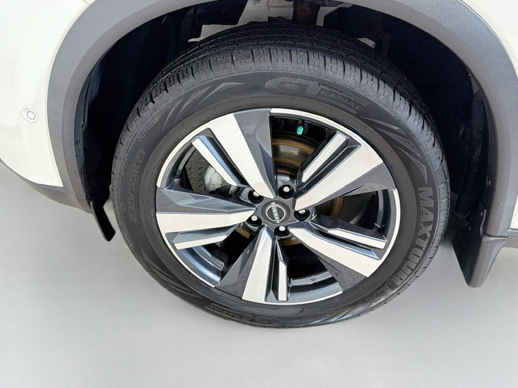 2022 Nissan Rogue SL