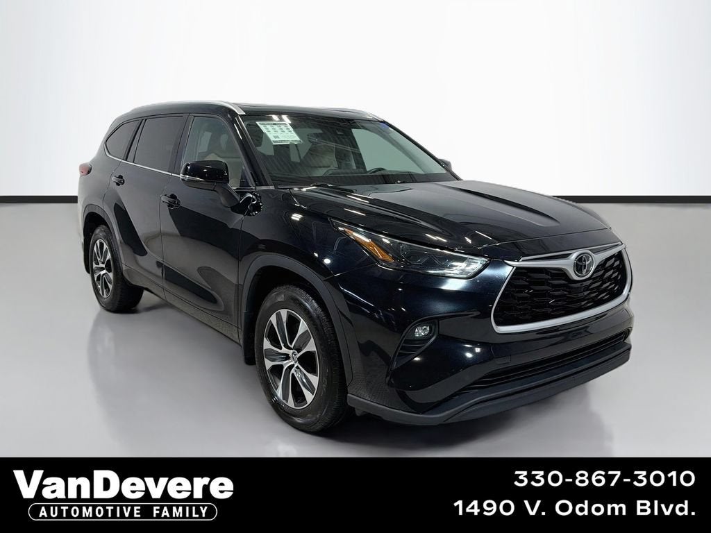 2023 Toyota Highlander L