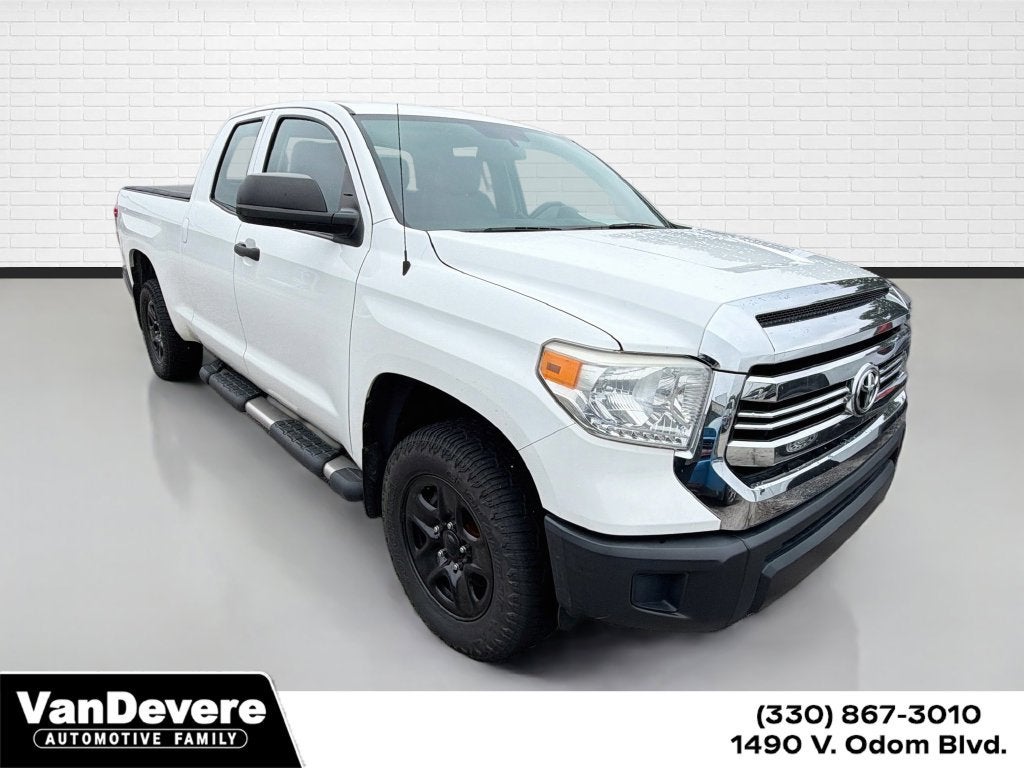 2017 Toyota Tundra 4WD SR