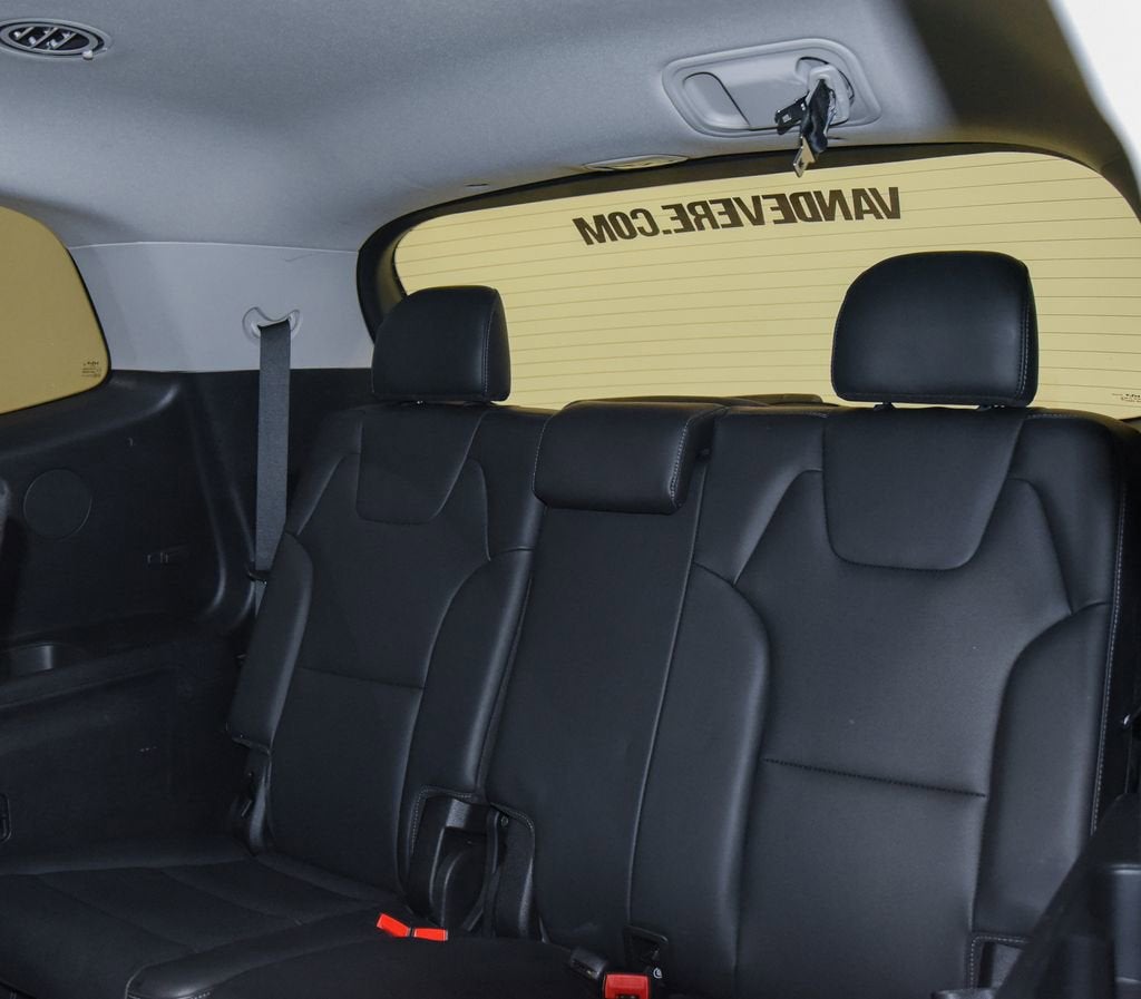 2022 Kia Telluride LX