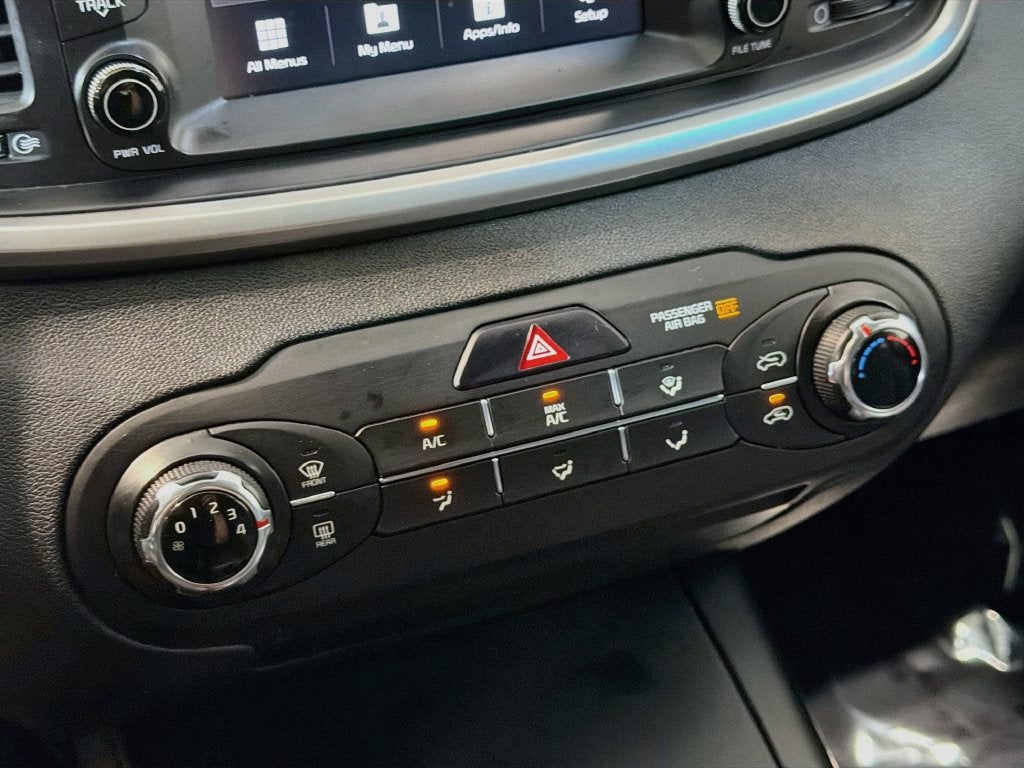 2020 Kia Sorento LX V6