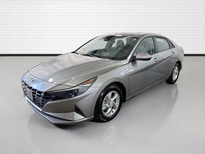 2023 Hyundai Elantra SE