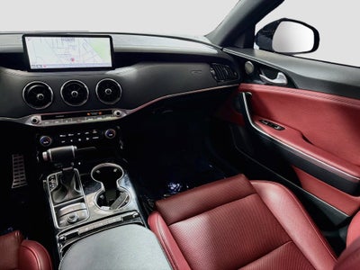 2022 Kia Stinger GT-Line