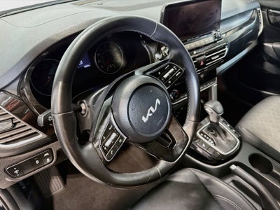 2023 Kia Seltos EX